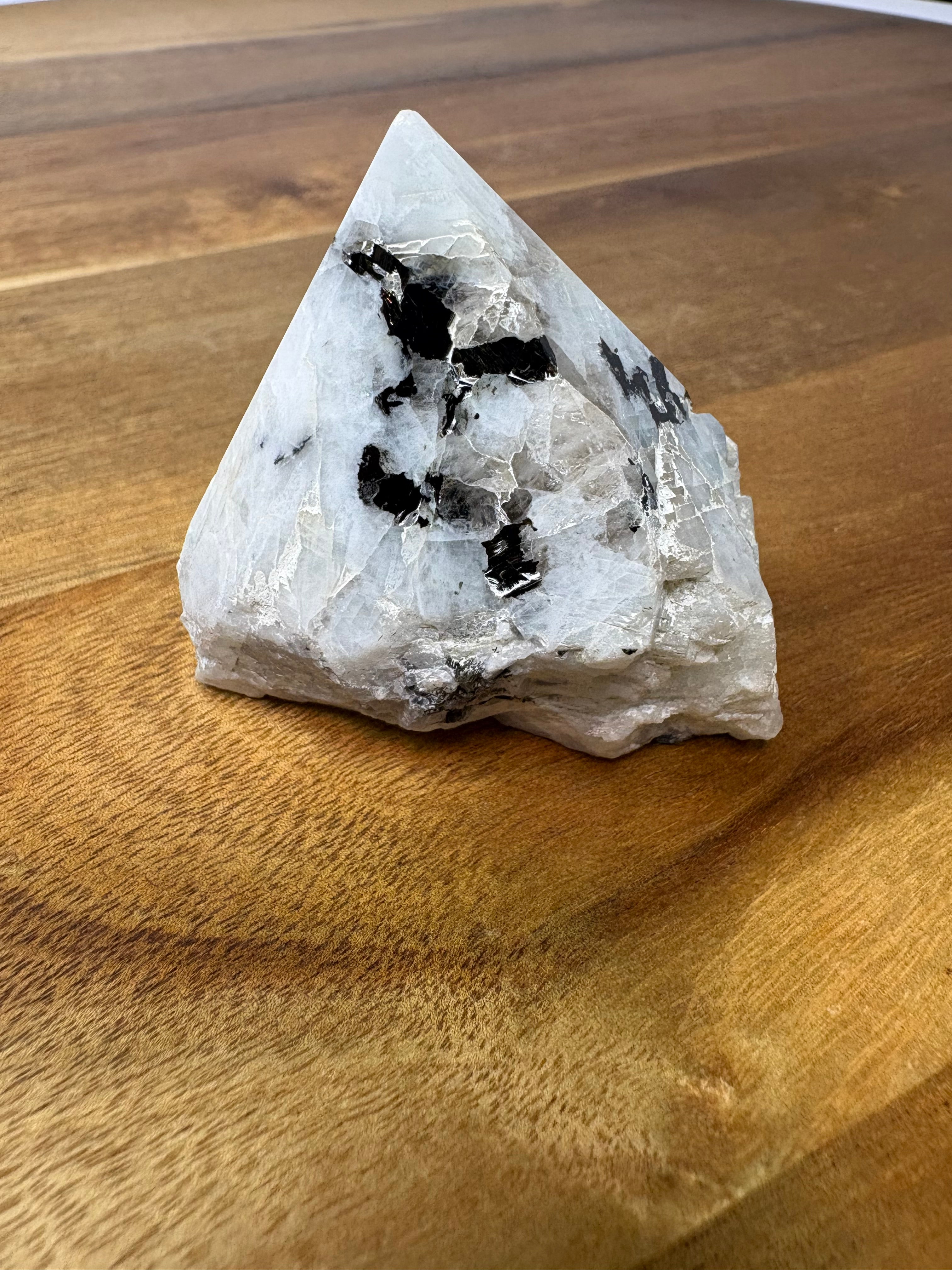 💎Rainbow Moonstone Pyramid💎